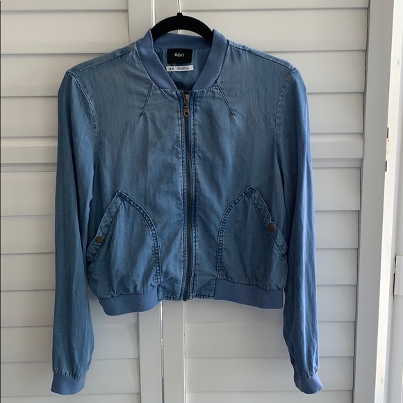 Urban Outfitters BDG Chambray Drapey Bomber - Picture 3 of 6